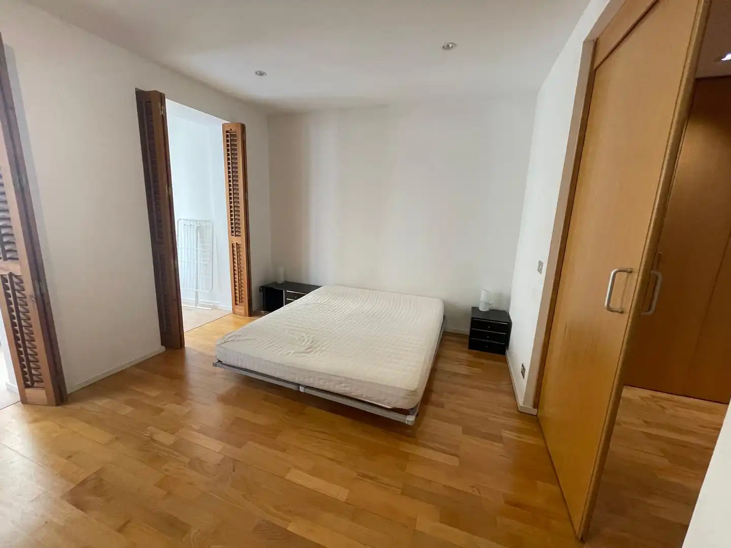 Habitación de Apartamento de alquiler en Zaragoza con Aire acondicionado, Calefacción y Parquet