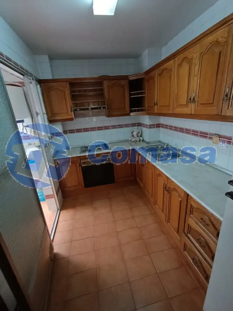Piso con ascensor en venta en Martos, imagen 11