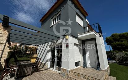 Exterior view of House or chalet for sale in La Nucia  with Balcony