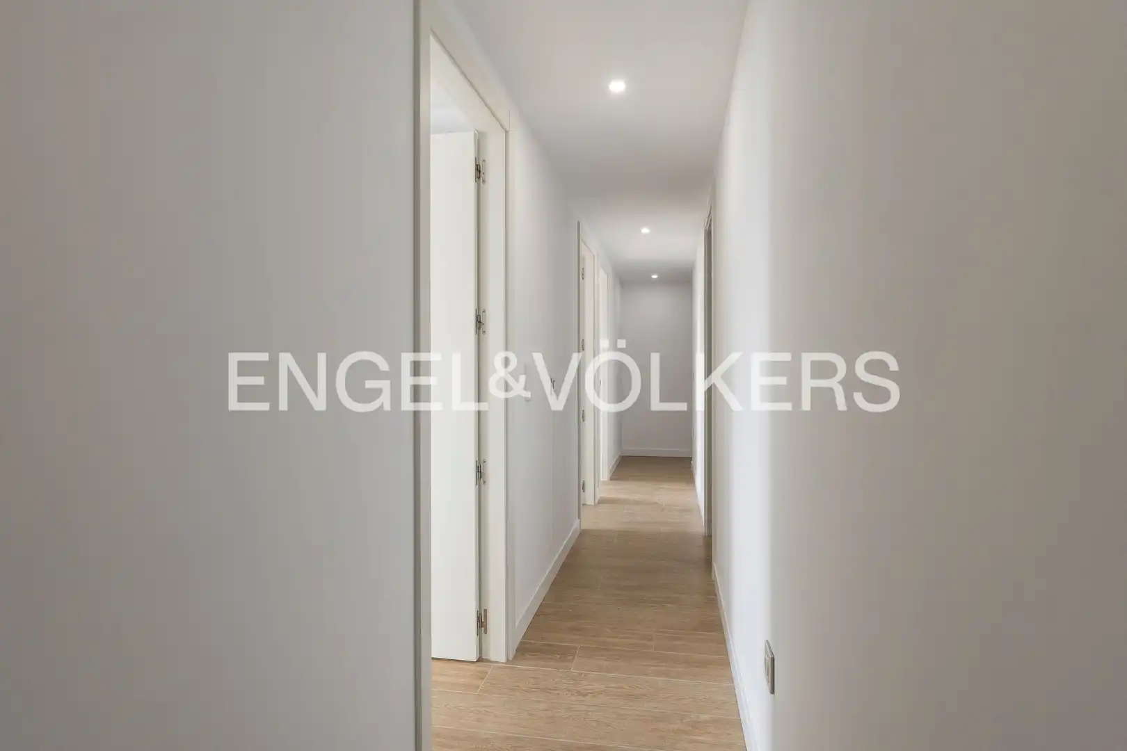 Flat for rent in Madrid  with Air Conditioner, Heating and Terrace