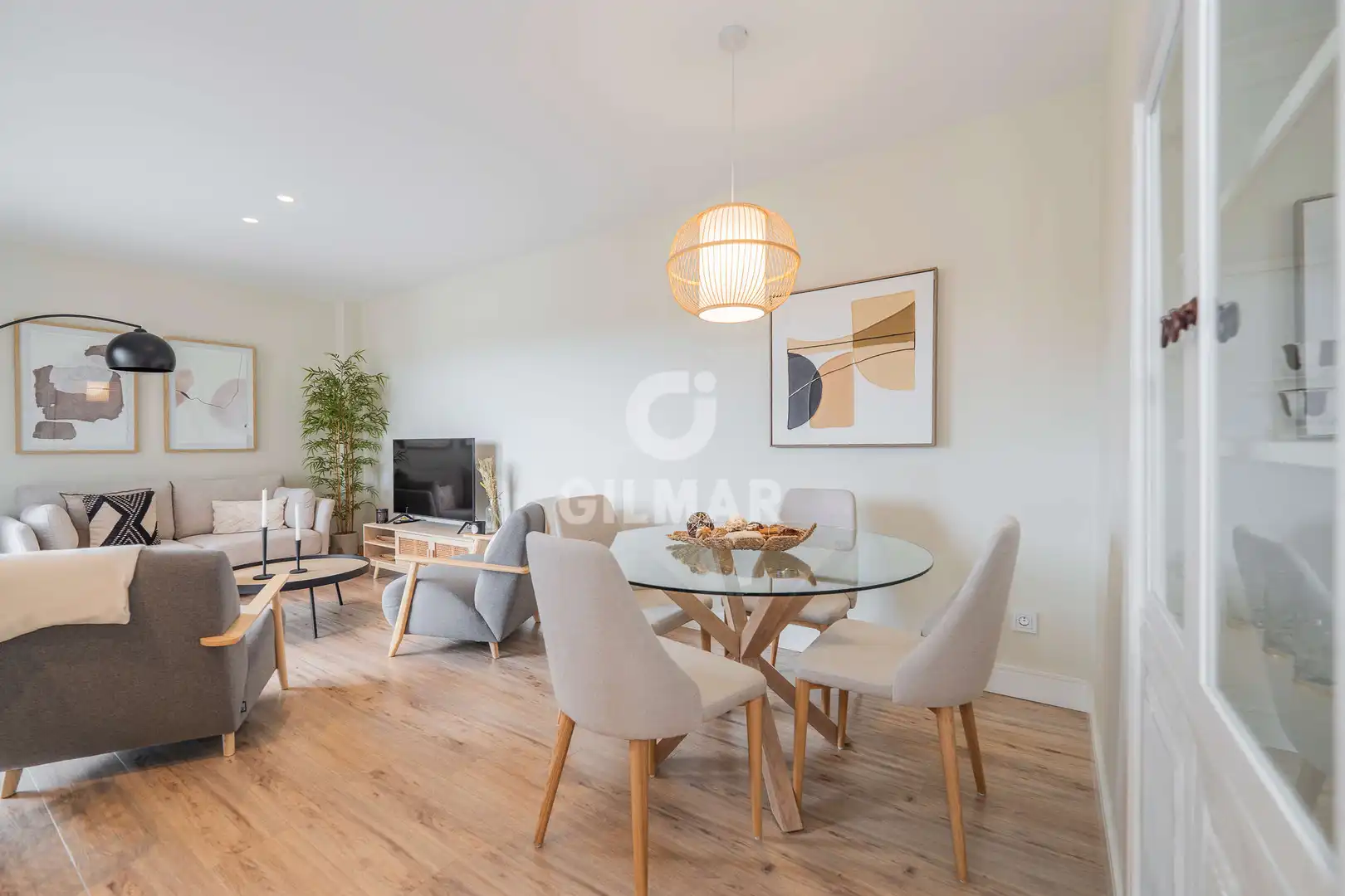 Comedor de Ático en venta en Madrid con Calefacción, Jardín privado y Trastero