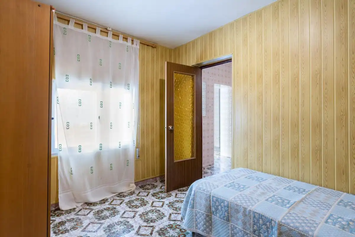 Casa adosada en venta en C. Calvario, Fuenterrobles