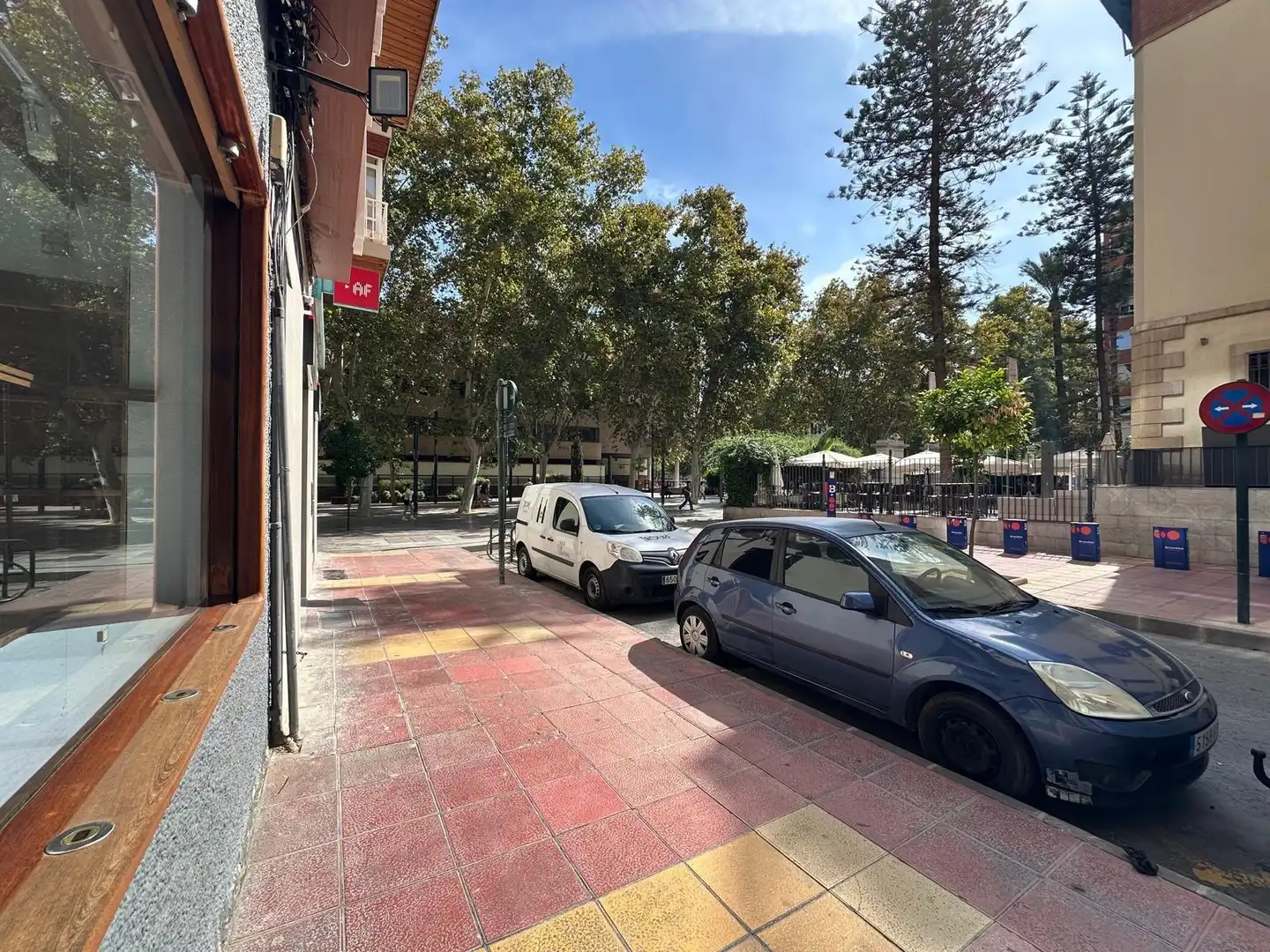 Local de lloguer a Murcia, Murcia