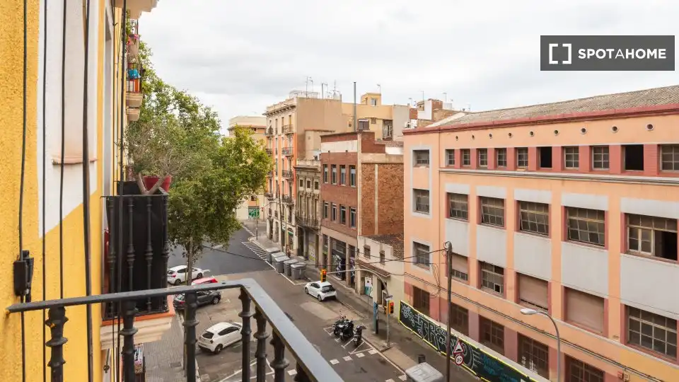 Flat with terrace to rent in Sant Martí, imagen 17