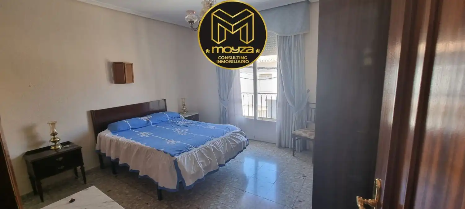 Piso con terraza en venta en Martos, imagen 13