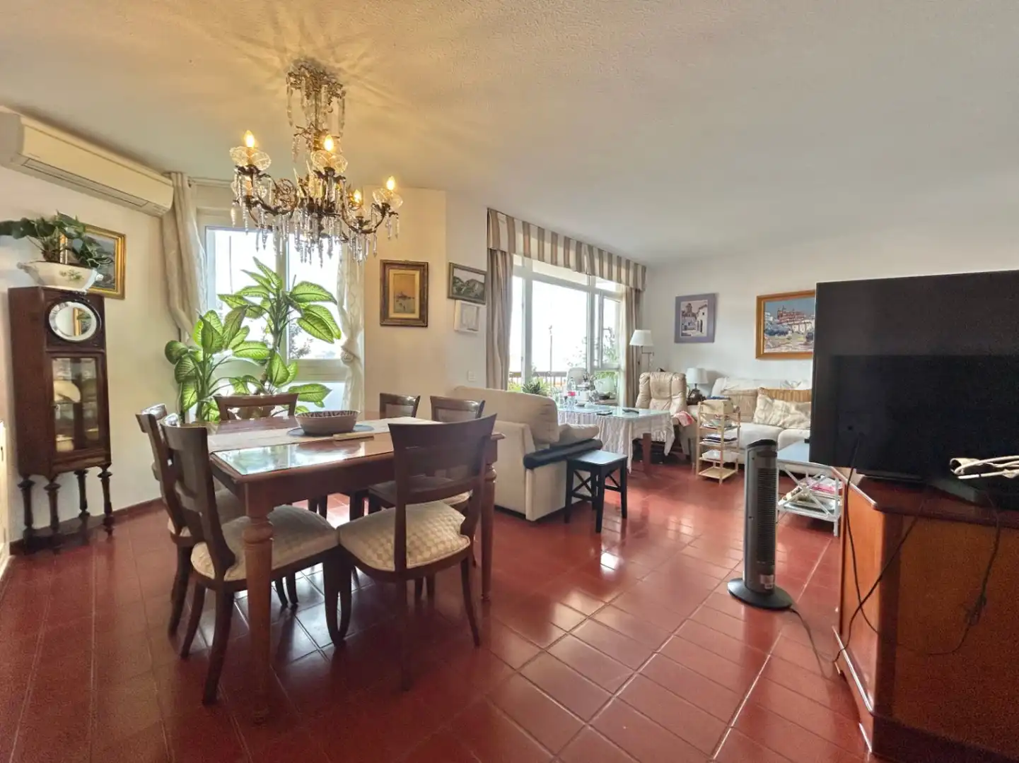 Sala d'estar de Apartament en venda en Málaga amb Aire condicionat, Terrassa i Balcó