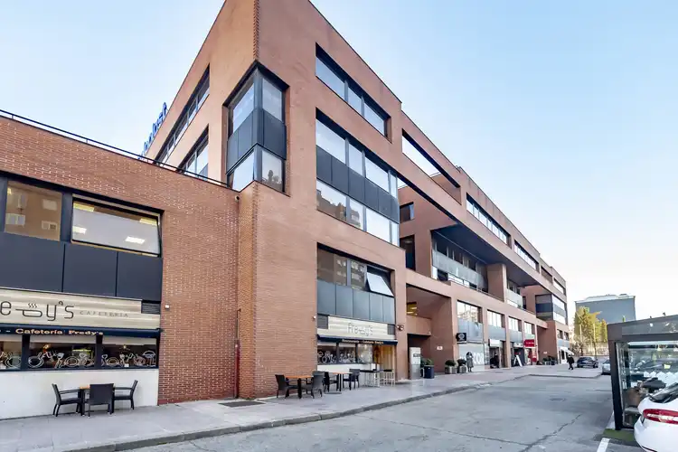 Außenansicht von Büro zur Miete in Madrid