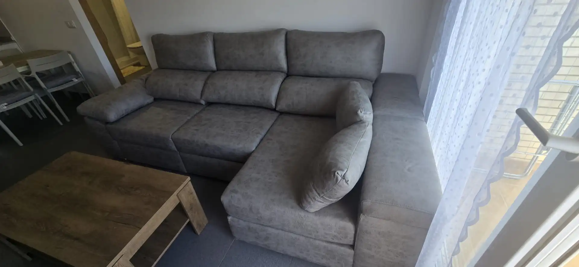 Living room of Flat for rent in Benicarló  with Furnished, Oven and Microwave