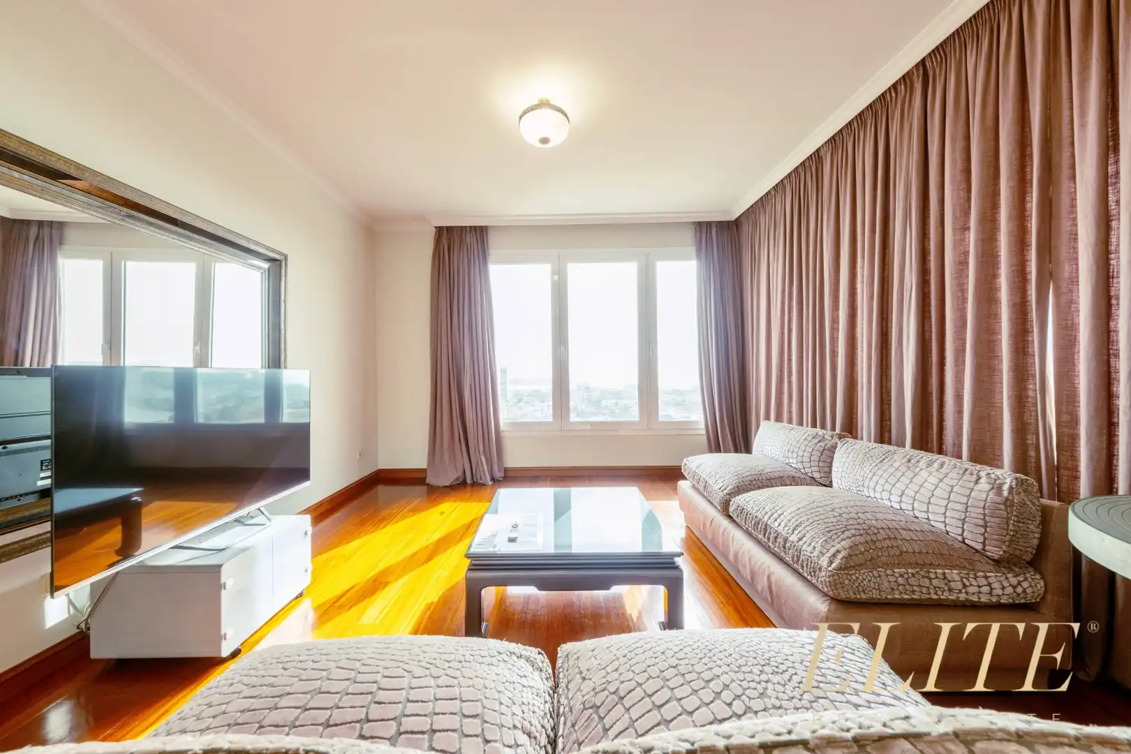 Sala d'estar de Casa o xalet en venda en Las Palmas de Gran Canaria