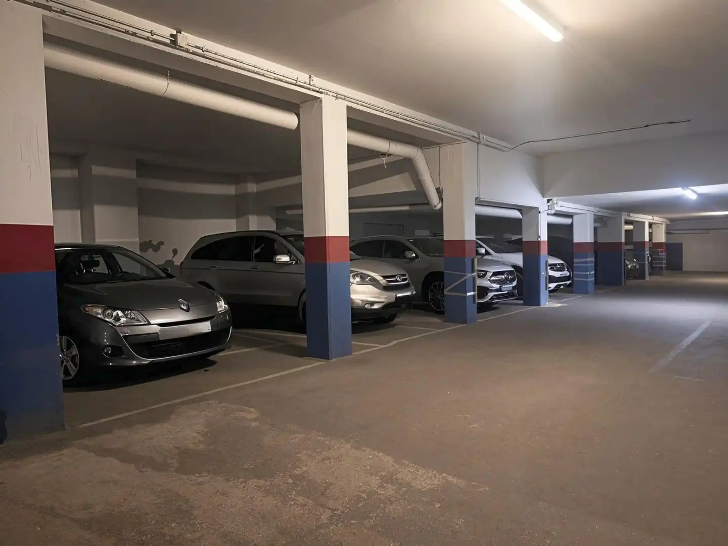 Aparcament de Pis en venda en Tarragona amb Aire condicionat, Calefacció i Terrassa
