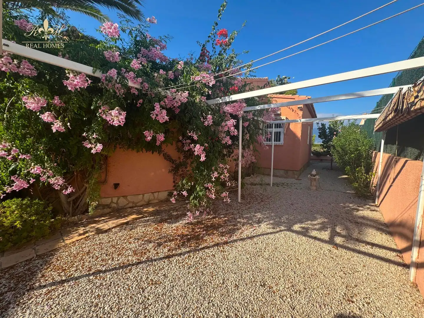 Chalet con piscina en venta en PINSA, imagen 3