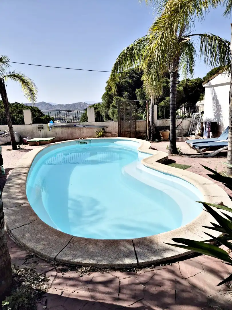 Chalet con piscina en venta en Pinos de Alhaurín - Periferia, imagen 2