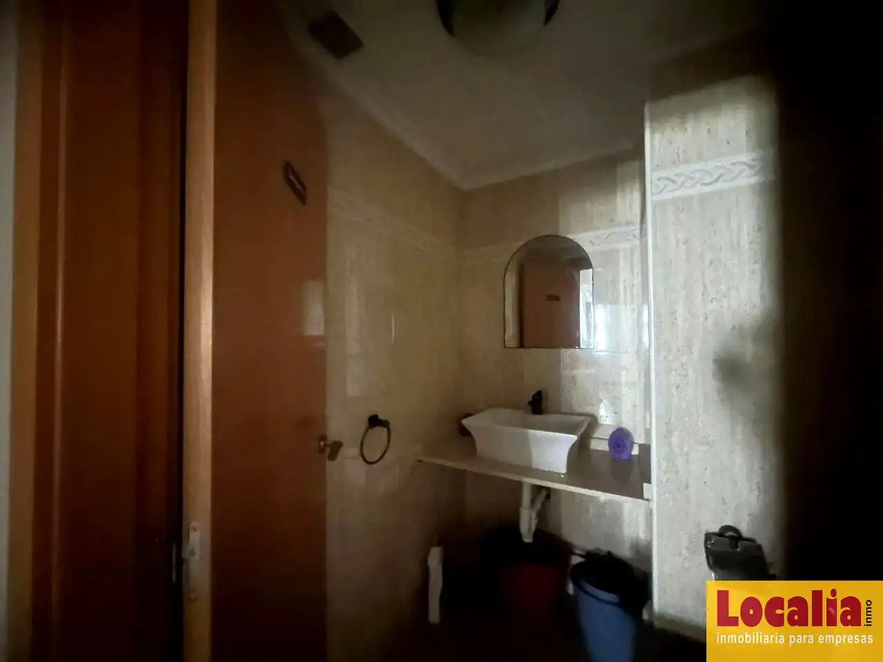 Baño de Oficina en venta en Santander