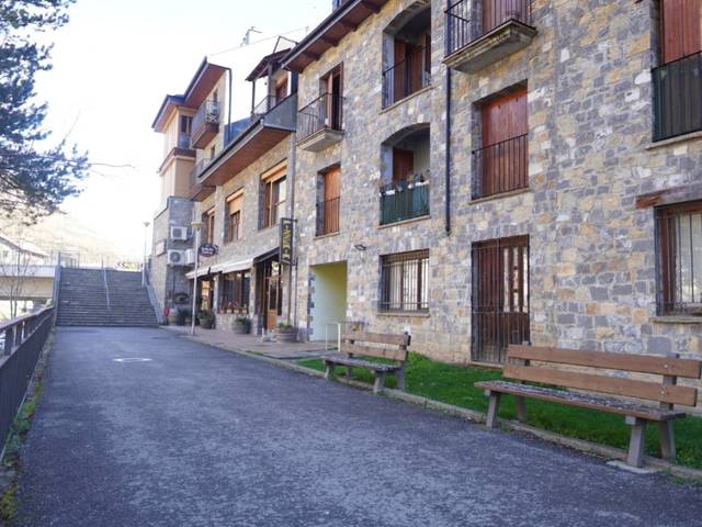 Ático en Venta en Calle Ribera, 3 en Broto