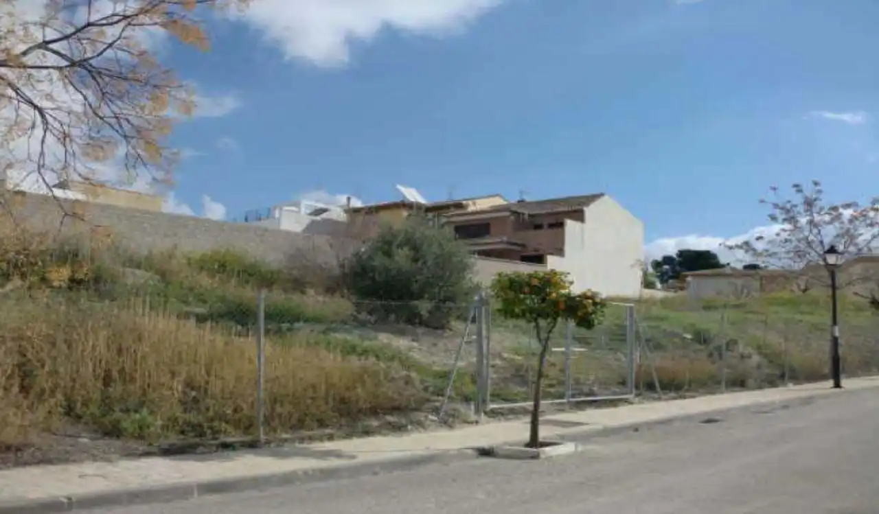 Terreny residencial en venda a Calle Vega de Guadalla, imagen 2