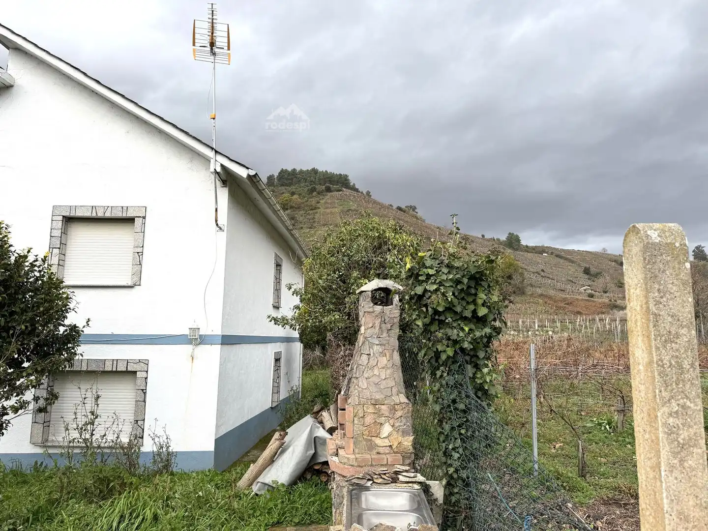 Casa o chalet en venta en A Teixeira  con Trastero y Amueblado