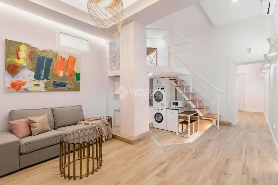 Sala de estar de Piso en venta en Madrid con Aire acondicionado y Amueblado