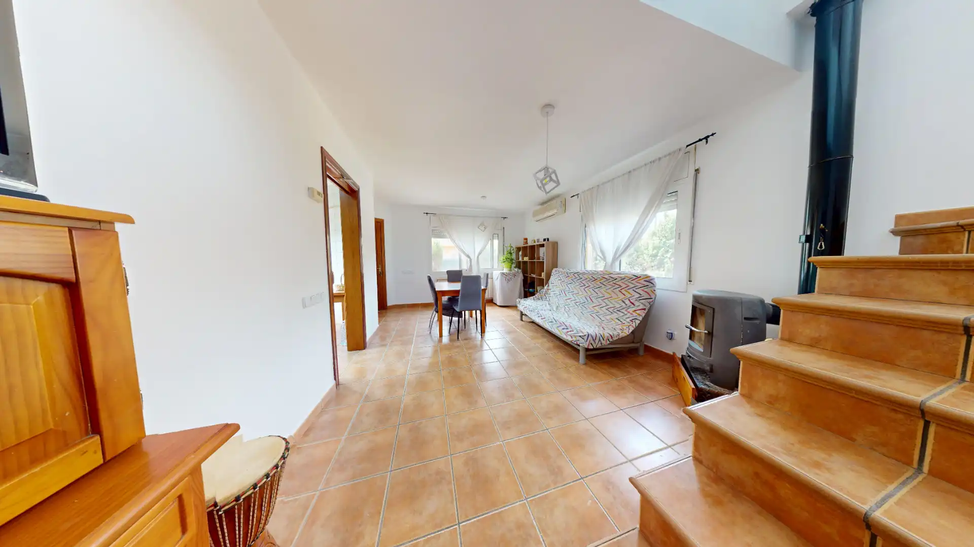 Sala d'estar de Casa o xalet en venda en Lliçà d'Amunt amb Aire condicionat, Calefacció i Jardí privat