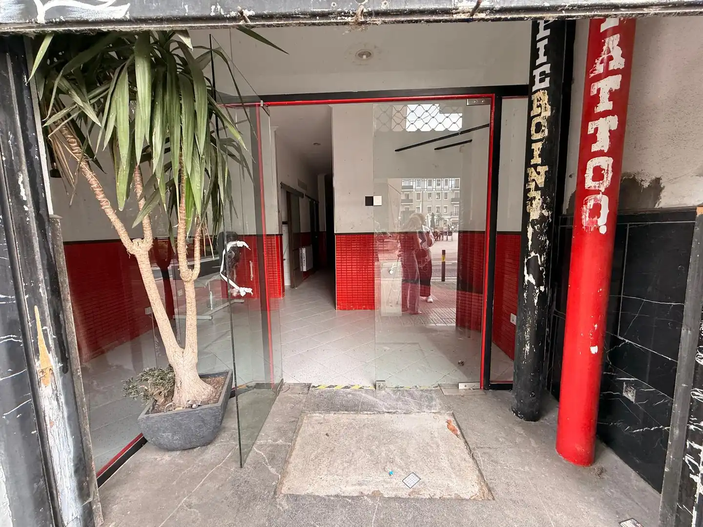 Local de alquiler en Las Arenas