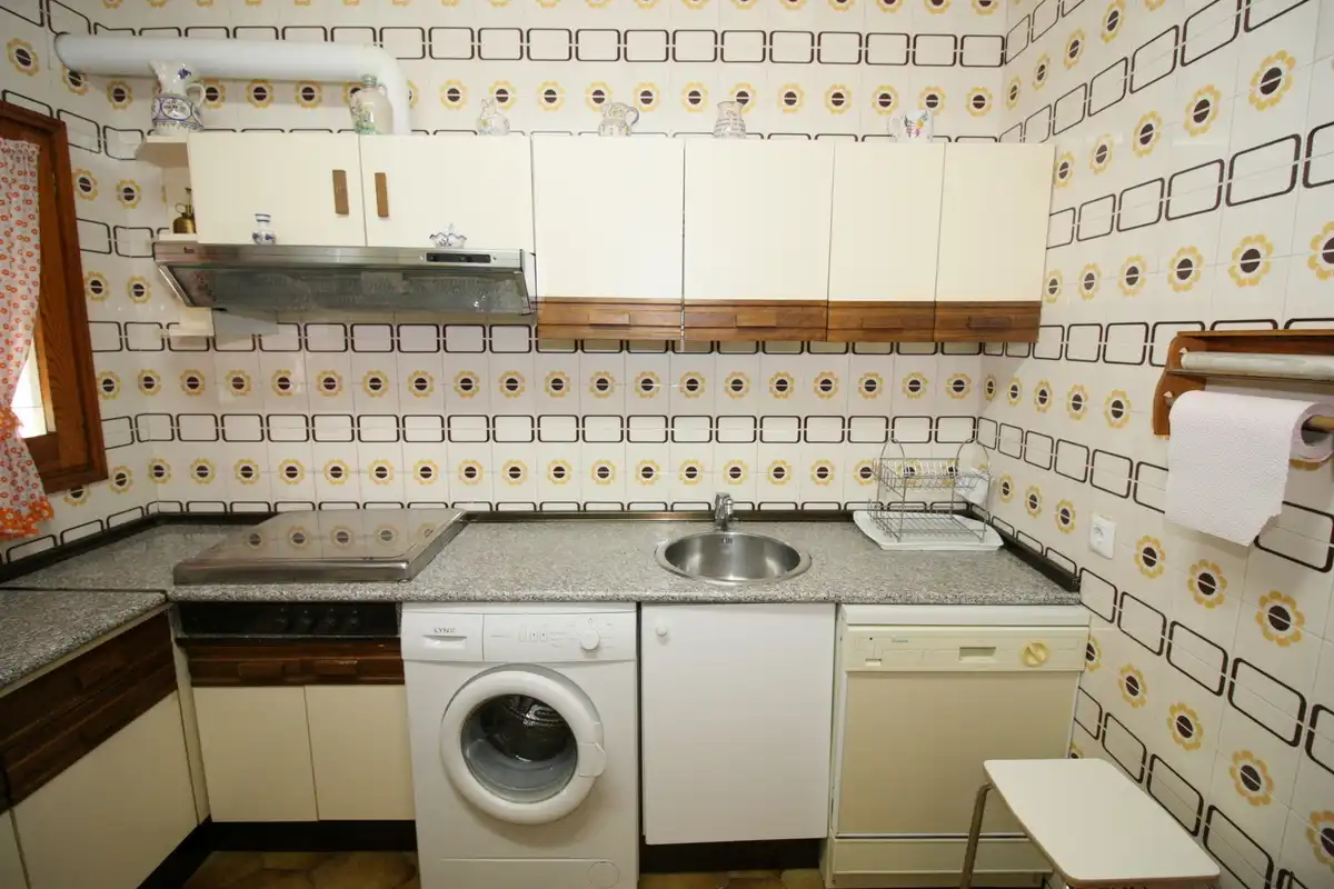 Cocina de Piso en venta en Arenas de San Pedro con Calefacción, Terraza y Amueblado