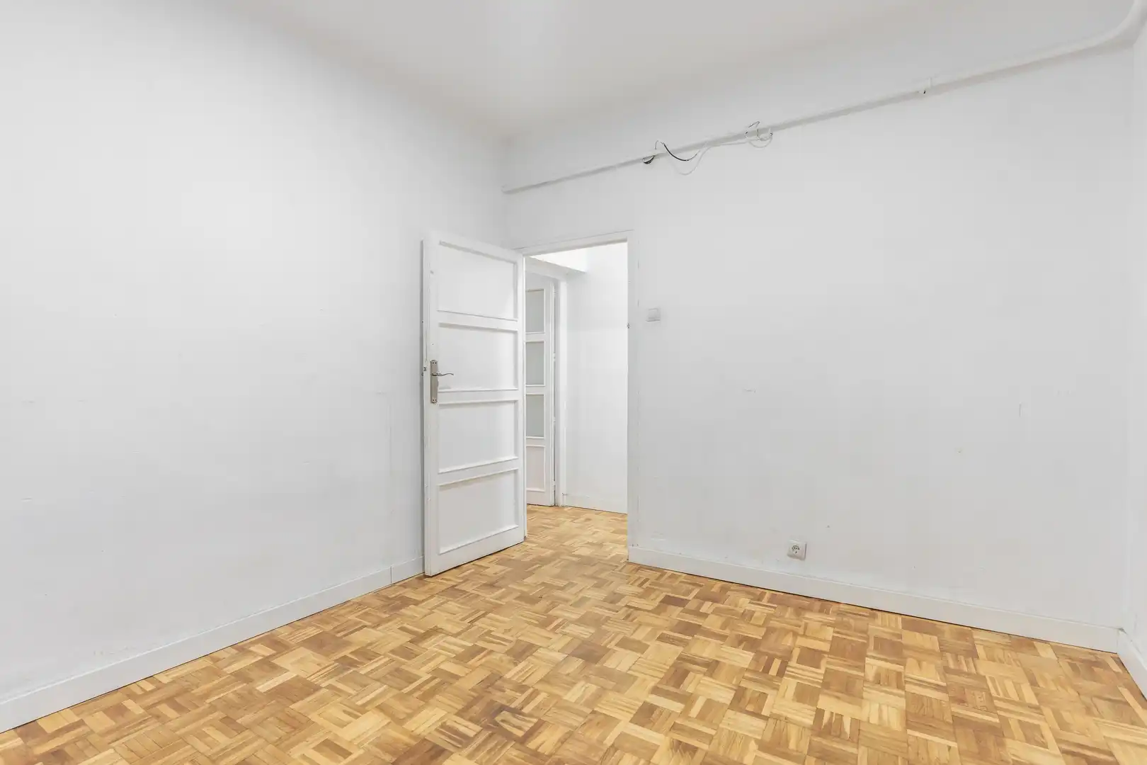 Habitación de Piso en venta en Madrid con Calefacción