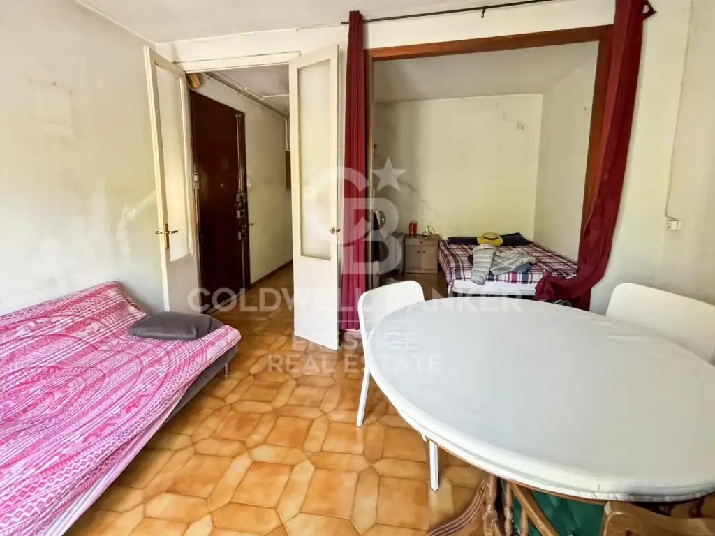 Wohnung zum Verkauf in Barcelona mit Balkon