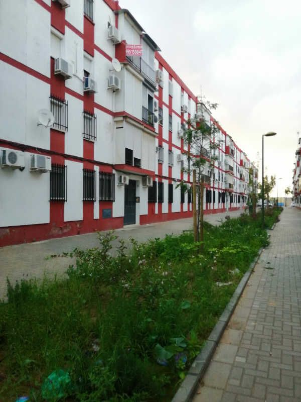 Vista exterior de Piso en venta en  Sevilla Capital