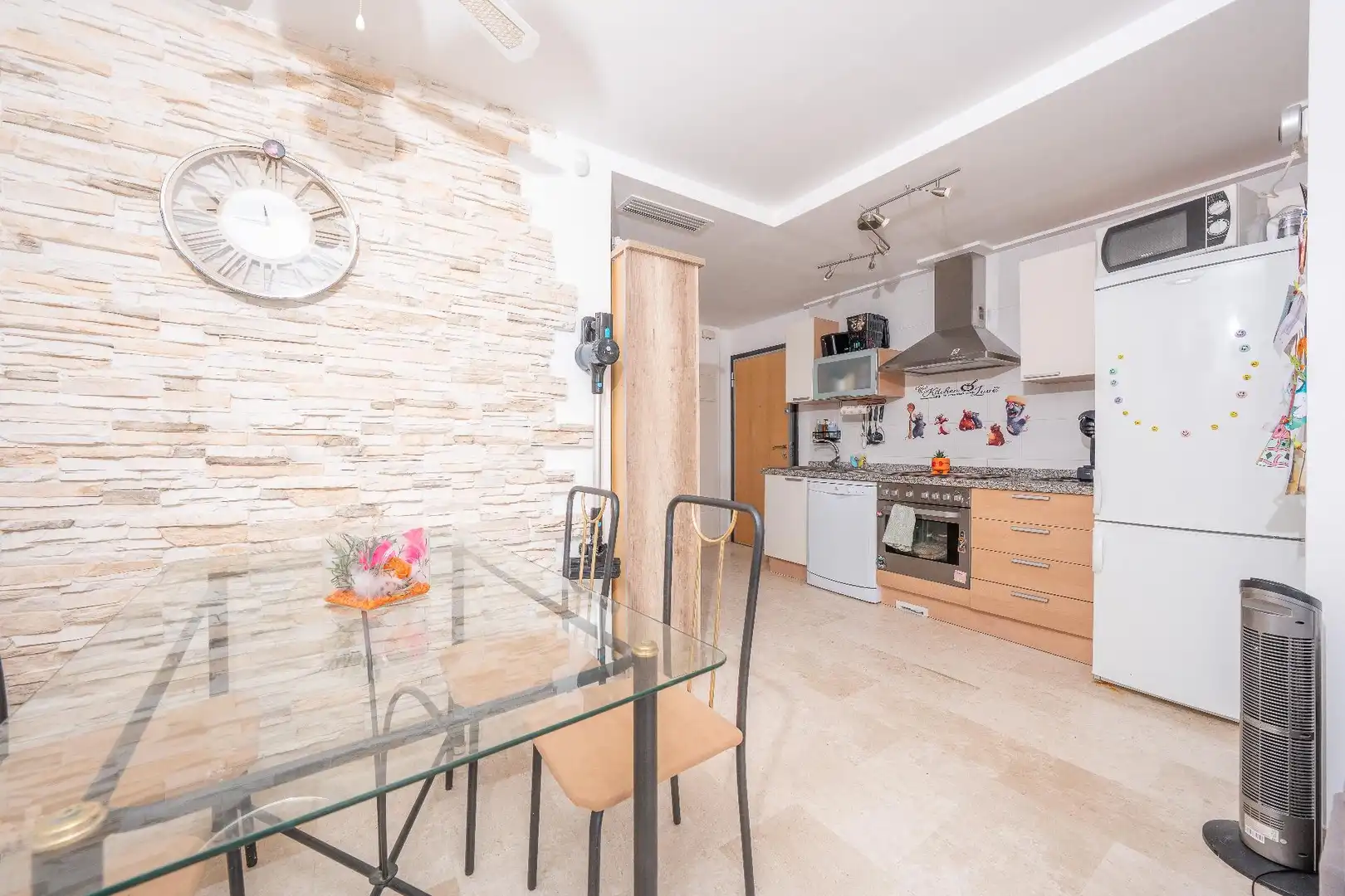Cocina de Ático en venta en Murcia con Aire acondicionado, Calefacción y Terraza