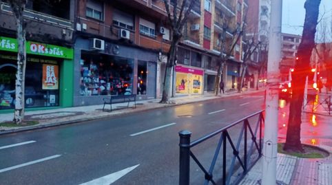 Foto 3 de Oficina de alquiler en Avenida Primero de Mayo, 1, Centro, Puertollano