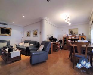 Sala d'estar de Pis en venda en Lorca amb Aire condicionat, Calefacció i Moblat