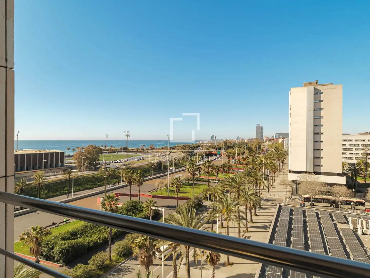 Vista exterior de Piso de alquiler en Barcelona con Aire acondicionado, Calefacción y Amueblado