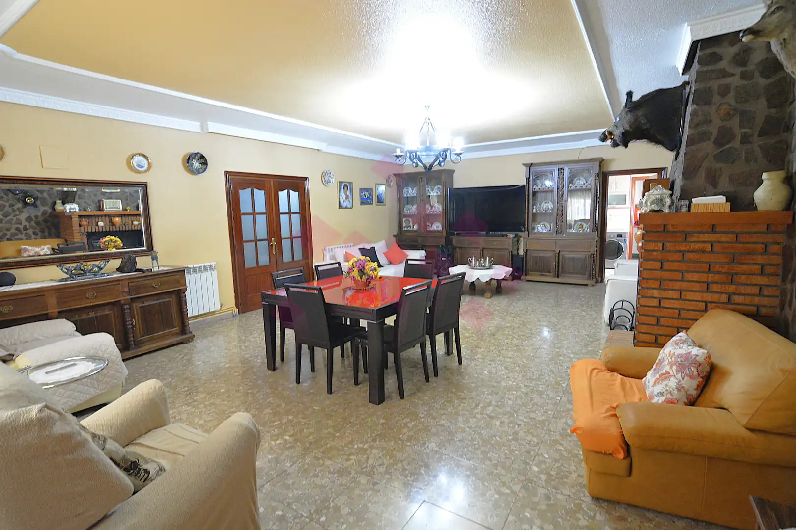 Sala d'estar de Casa o xalet en venda en Ciudad Real amb Aire condicionat, Calefacció i Jardí privat