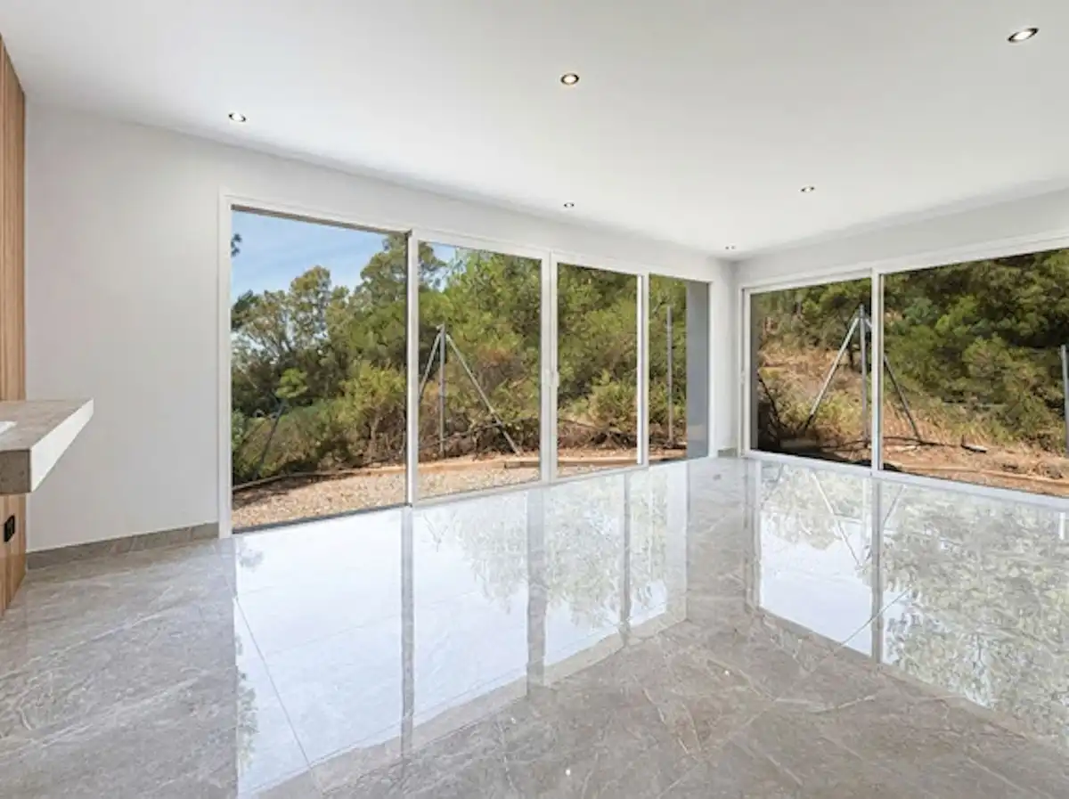 Casa adosada en venta en Benahavís con Aire acondicionado, Terraza y Trastero