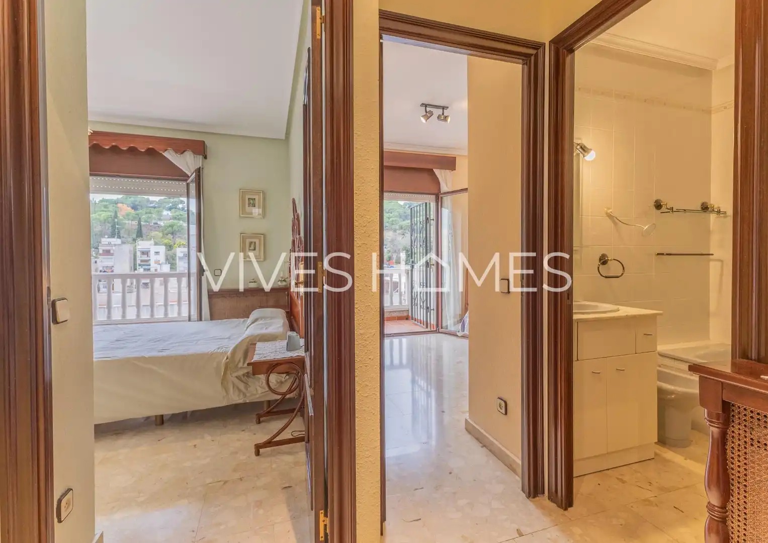 Habitación de Casa adosada en venta en Arenys de Mar con Calefacción, Terraza y Trastero