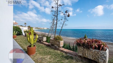 Foto 5 de Casa o chalet en venta en Datiles, 1, El Faro de Calaburra - Chaparral, Mijas