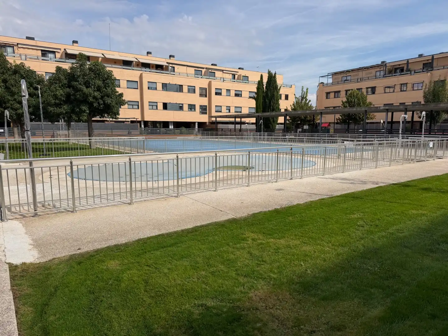 Swimming pool of Flat for sale in Pinto  with Air Conditioner, Terrace and Swimming Pool