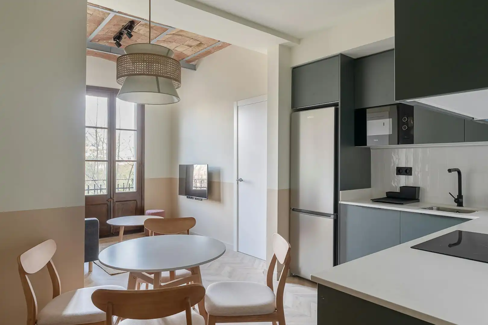 Kitchen of Flat for rent in Barcelona  with Air Conditioner, Heating and Furnished