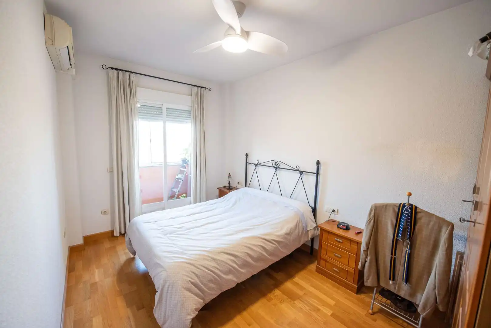 Bedroom of Flat for sale in Plasencia  with Air Conditioner, Heating and Furnished