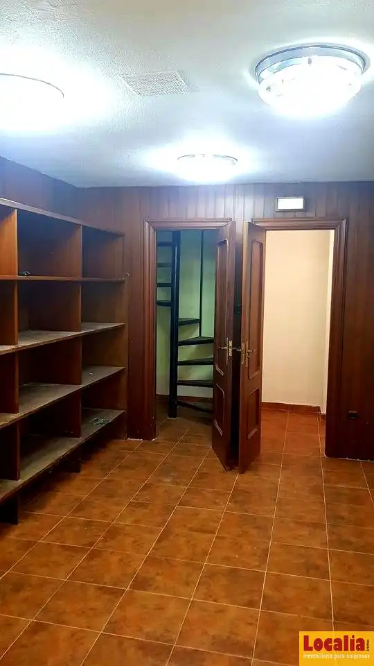 Business premises to rent in Centro, imagen 3