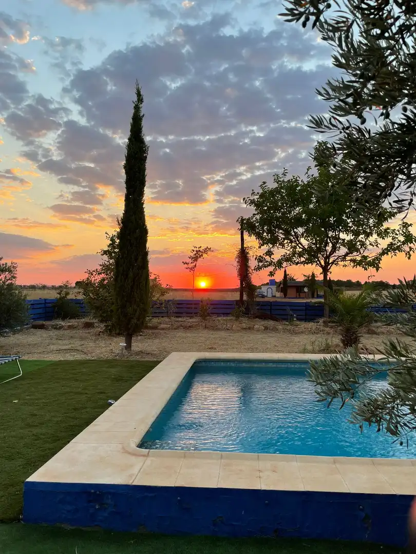 Piscina de Finca rústica en venta en Torrenueva con Aire acondicionado, Calefacción y Jardín privado