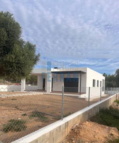 Casa-chalet en Venta en Els Masos - Els Garrofers