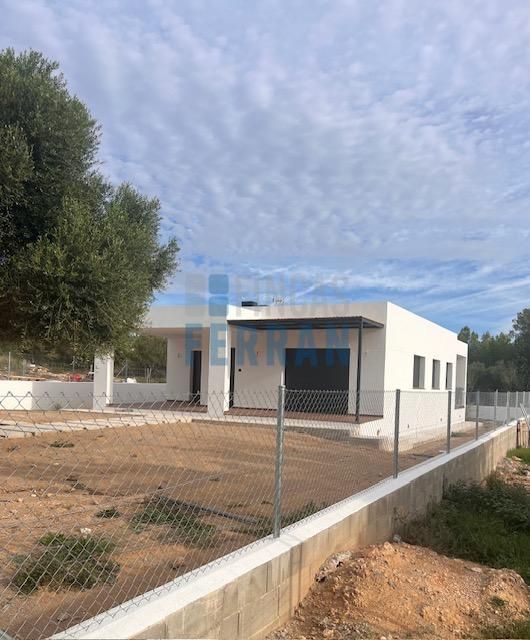 Vista exterior de Casa o xalet en venda en El Vendrell amb Terrassa