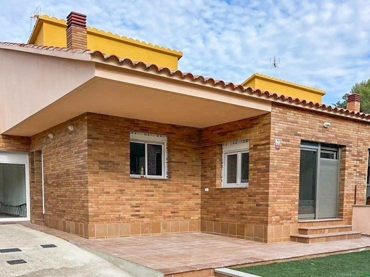 Single-family semi-detached for sale in Piera