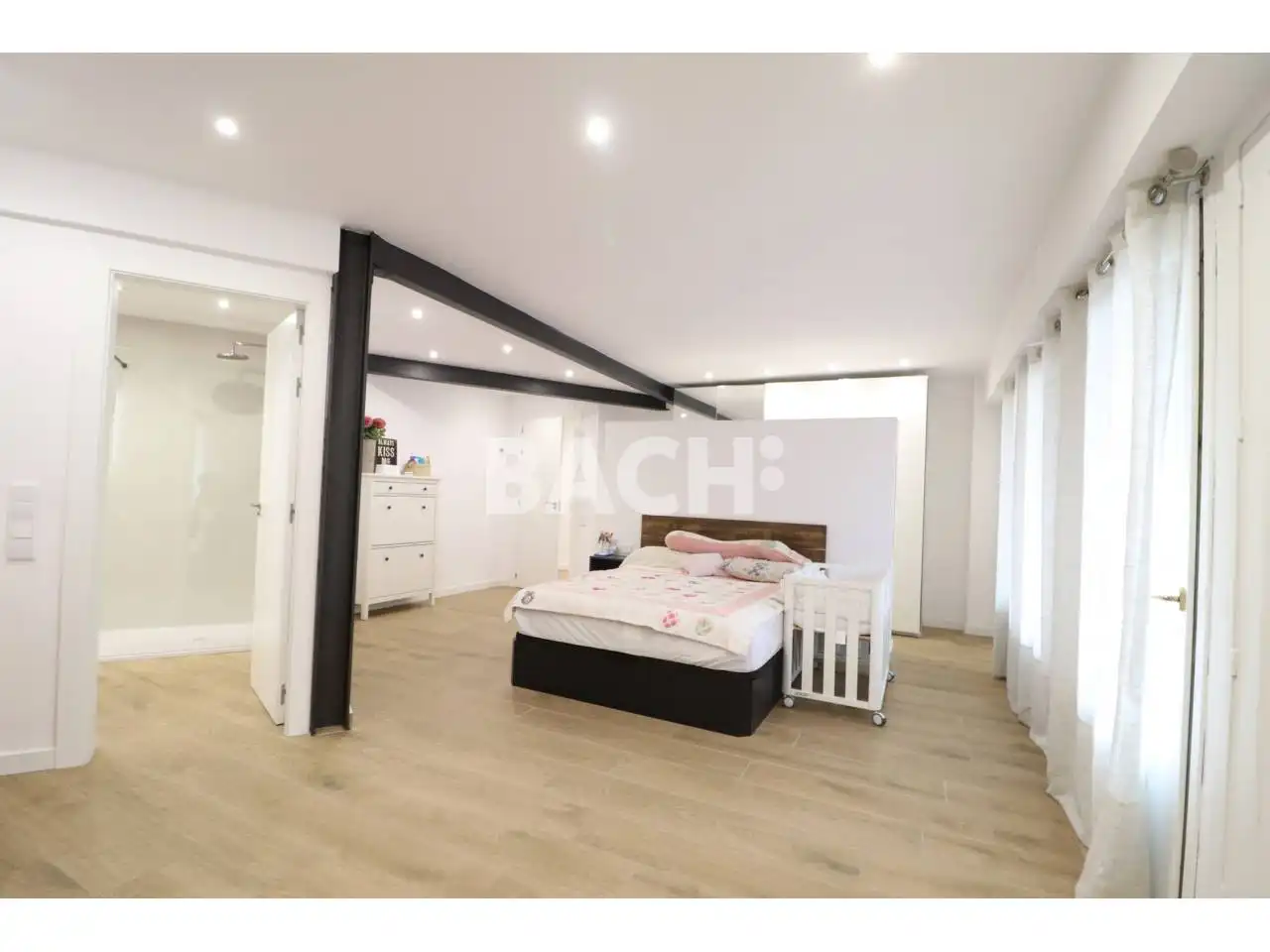 Habitación de Piso en venta en Vic con Calefacción y Balcón
