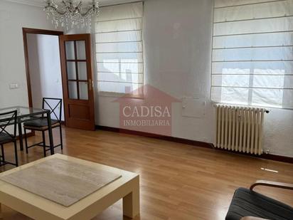 Sala d'estar de Pis en venda en Salamanca Capital amb Calefacció