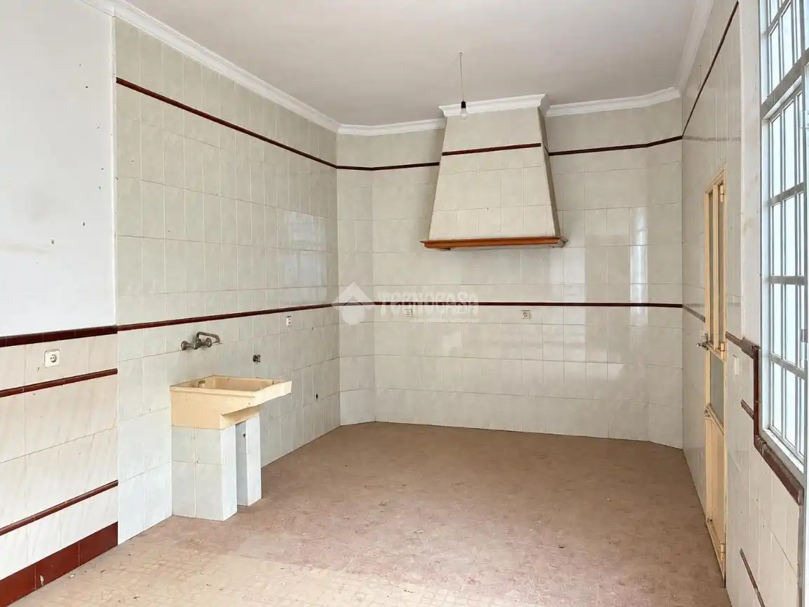 Casa aparellada amb terrassa en venda a Pilas, imagen 19