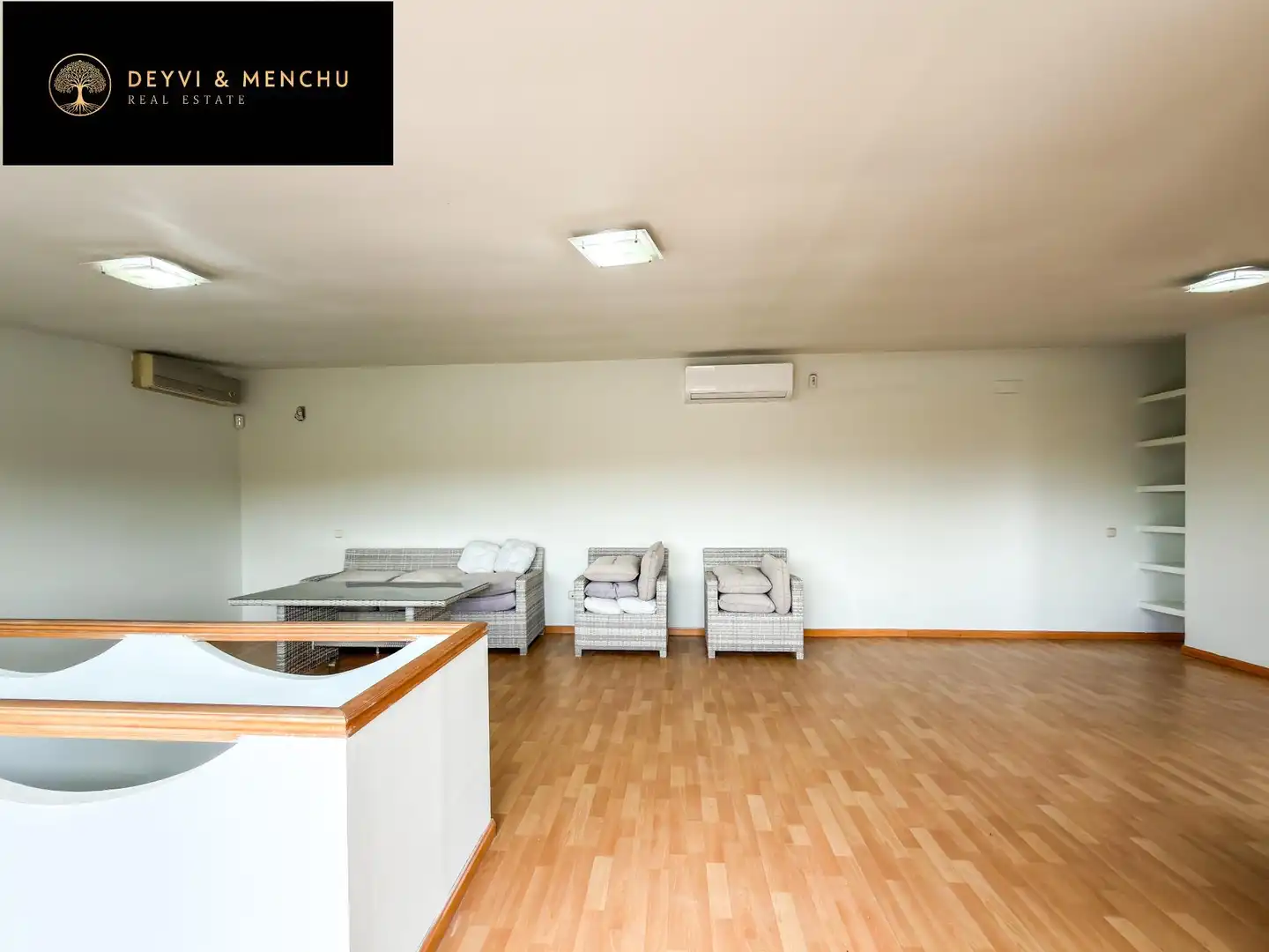 Ático de alquiler en Pozuelo de Alarcón con Aire acondicionado, Jardín privado y Parquet