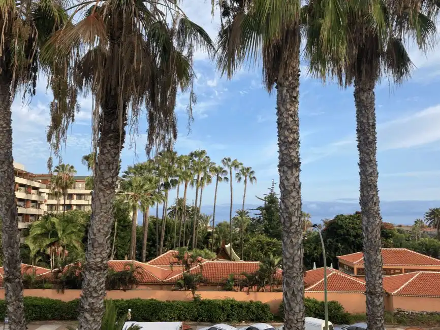 Außenansicht von Büro zum Verkauf in Puerto de la Cruz mit Möbliert und Alarm
