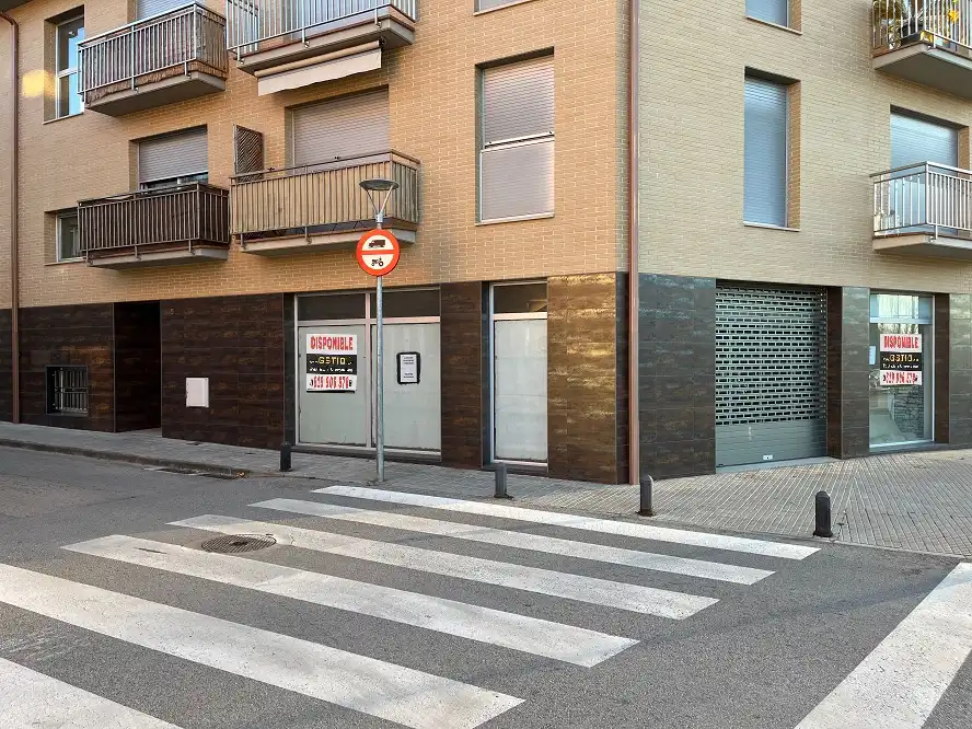 Local commercial à louer à Travessera del Maig 5, imagen 2