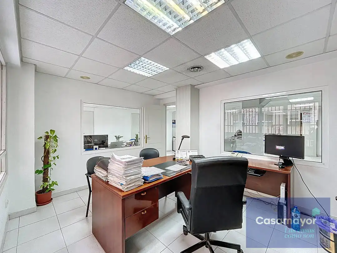 Oficina en venta en Calle General Primo de Rivera, Barrio del Centro
